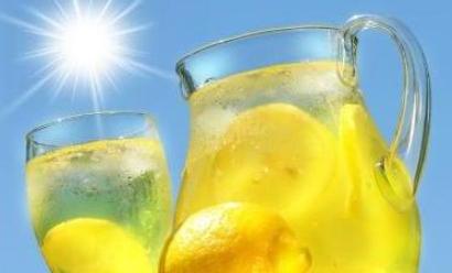 Lemonade in the sun